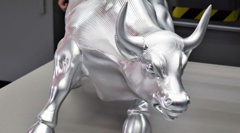 Hermle machined eye-catching showpieces