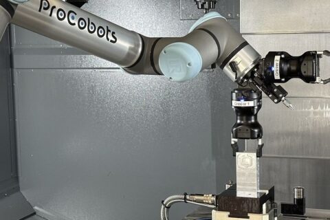 HURCO Handles Components Better with Cobots