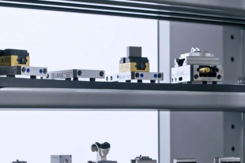 Hermle HS flex hybrid merges pallet and workpiece handling in one system