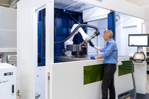 Trumpf TruLaser Weld 1000 makes easy entry into automated laser welding possible