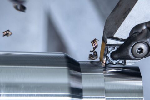 Ceratizit introduces new cutting insert that warns before breakage